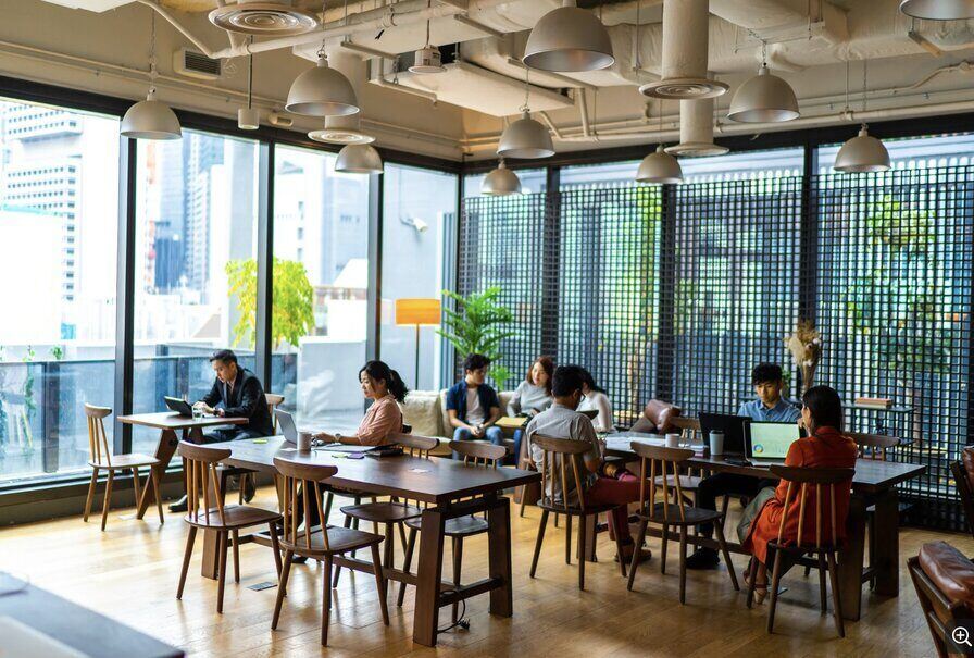 Best cities in Japan to Incorporate that have Co-working spaces and Incubators 